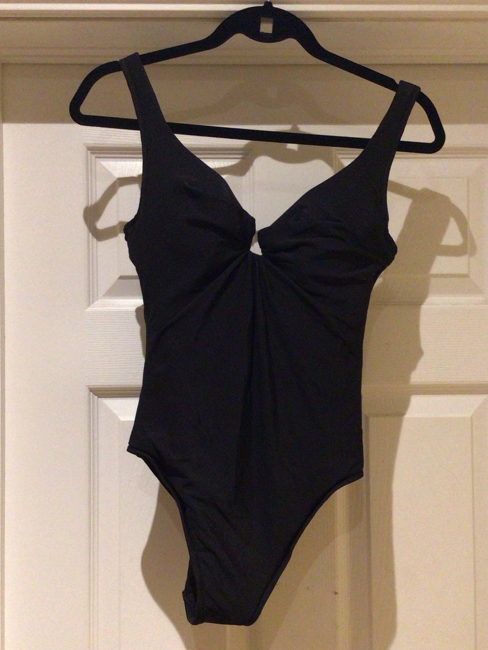 Miraclesuit Black Timeless Flattering Feminine One-Piece Swimsuit Size 12